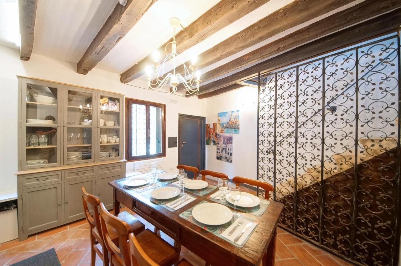 Dolcevita Apartments N 495 Biennale Venesia Bagian luar foto